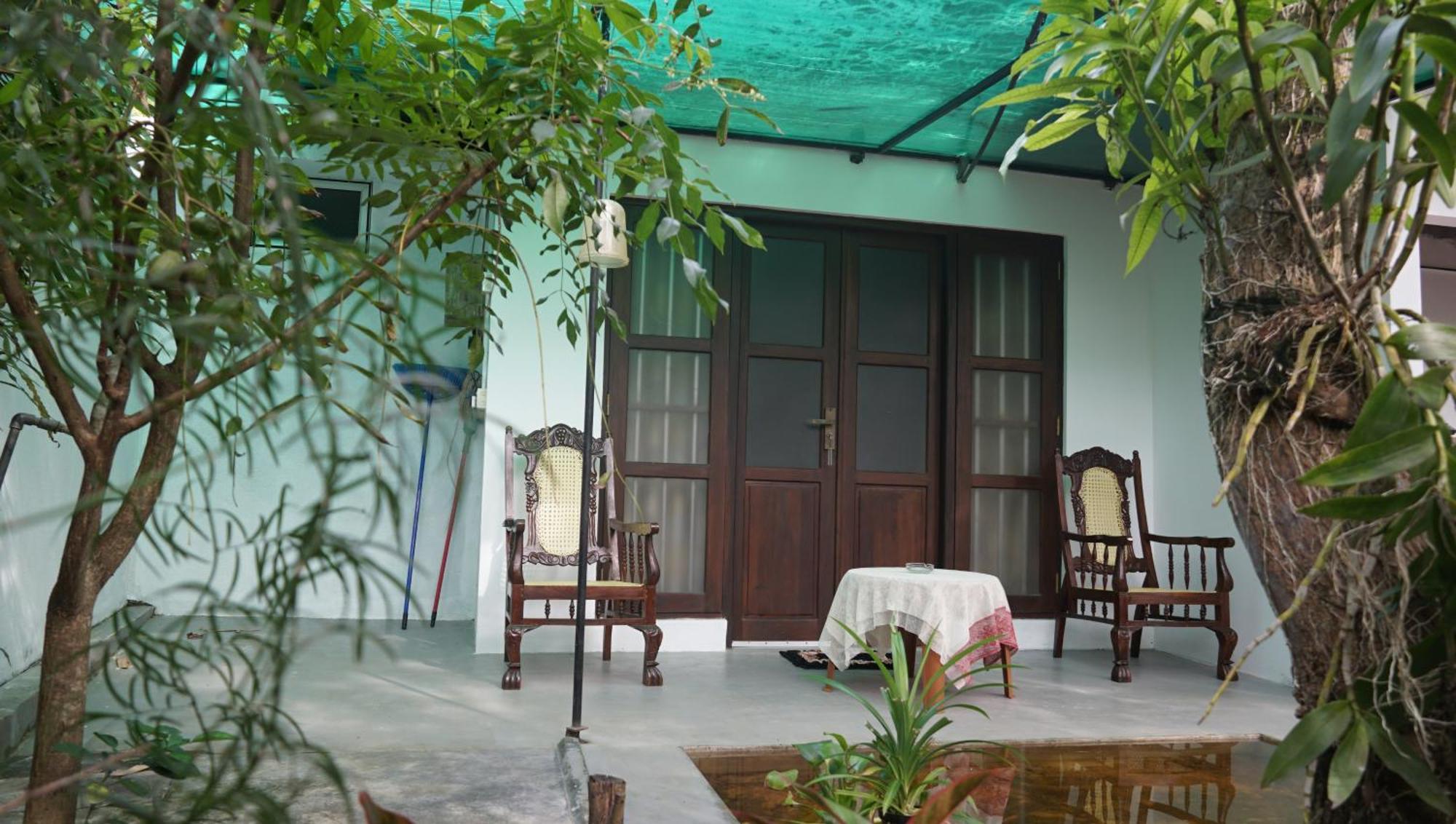 Bino guest house Mirissa Exterior foto